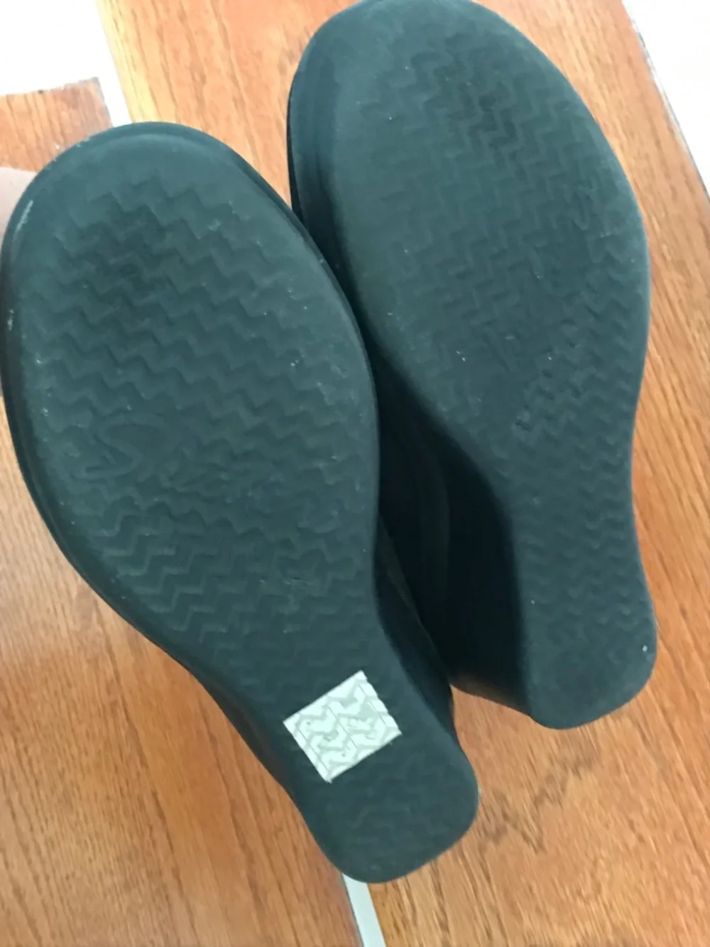 Skechers cute comfy